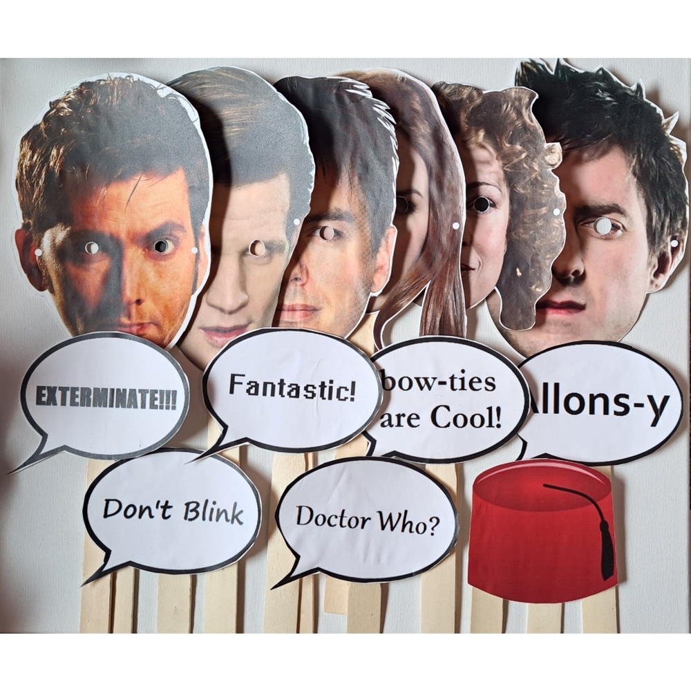 4/$15 🌻 Set of 13 Doctor Who Party Photo Pros